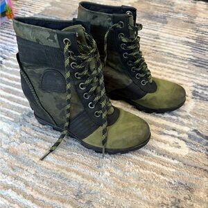 Sorel Camo Lace Up Lexie Wedge Boot, Size 9